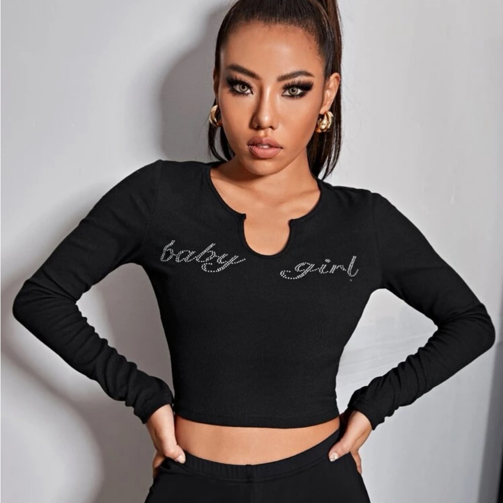 Shein Graphic Crop Top Y2K Babygirl Long Sleeve New